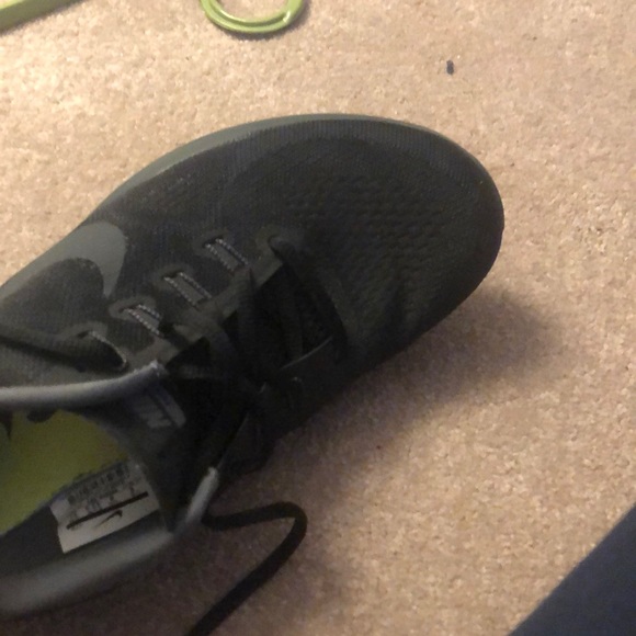 All black Nike free runs - Picture 5 of 5